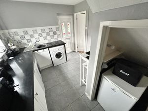 Photo 8- click for photo gallery